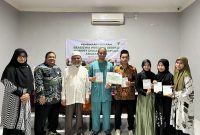 DD Waspada Salurkan Beasiswa Prestasi untuk Mahasiswa di Sumut. Foto: Ist