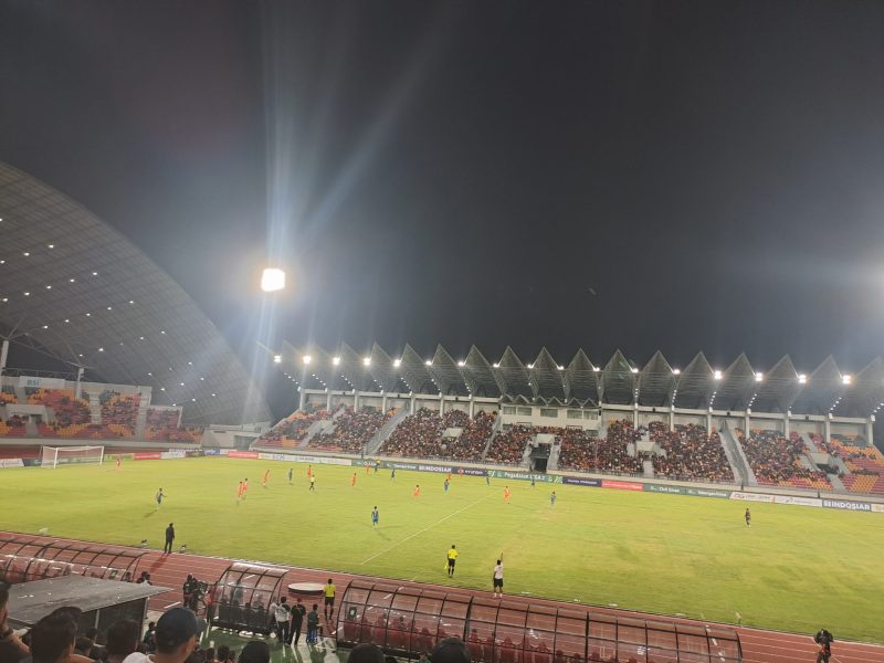 Laga Persiraja vs Dejang FC di Stadion Harapan Bangsa, Banda Aceh. Foto: jie/intimes
