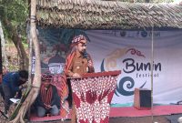 Bupati Aceh Timur, Iskandar Usman Al-Farlaky saat membuka Festival Bunin 2025. Foto: Intimes.co.id/Fakhrur