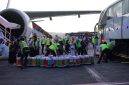Proses boarding jemaah haji kloter pertama menuju Arab Saudi. Foto: fakhrur/intimes.co.id